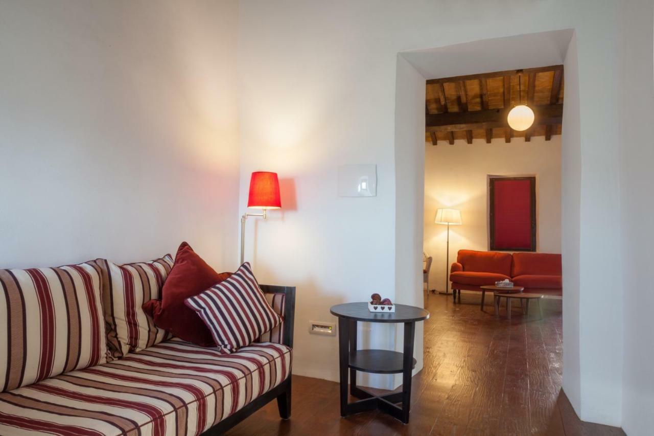 Il Castello Di Campello Lejlighedshotel Campello sul Clitunno Eksteriør billede