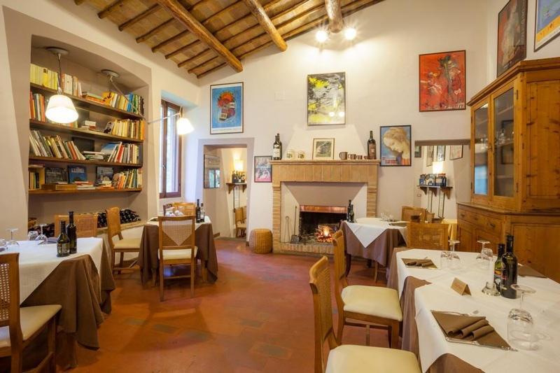 Il Castello Di Campello Lejlighedshotel Campello sul Clitunno Eksteriør billede